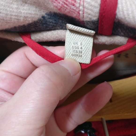 Women Burberry zip toggle wool coat US 4 - Picture 3 of 5
